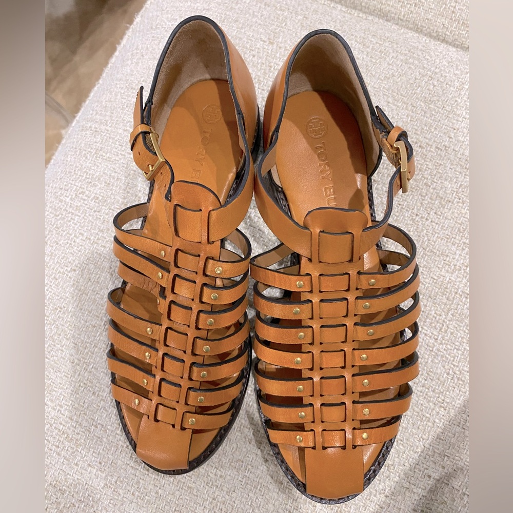 Tory Burch Fisherman Sandal Size 5 new